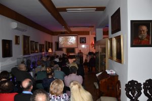wieczór słowno-muzyczny i promocja książki „bieszczady na gitarę i cztery pory roku”. 1 marzec 2019 r.