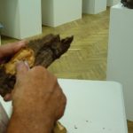 warsztaty rzeźbiarstwa w ramach "spotkań z etnografią"