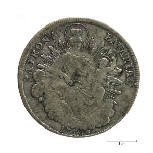 0926 Zbiory numizmatyczne St. Kadyiego; Maksymilian Józef książę bawarski (1756); talar bawarski - rewers