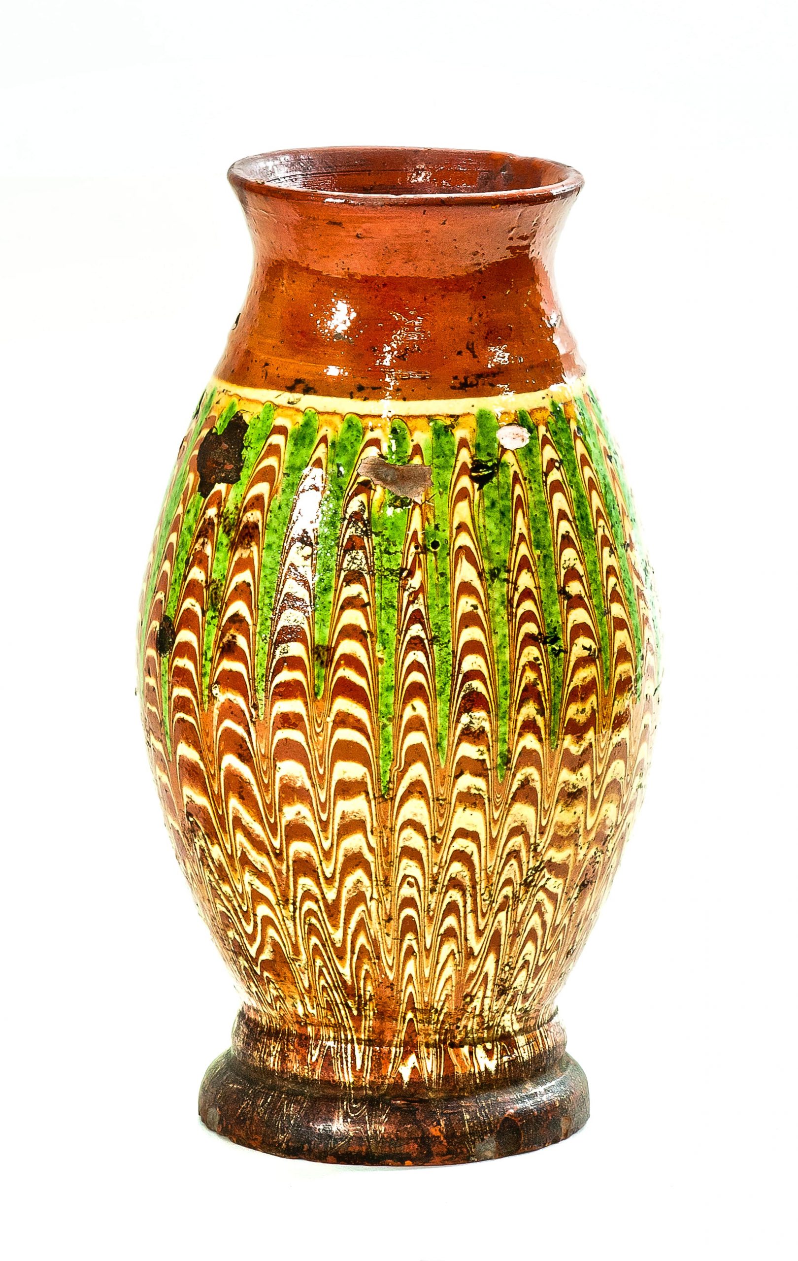 10 etnografia -flakon, garncarz skibiński z kołaczyc, ok. 1918 r., wys. 25 cm, śr. brzuśca - 13 cm, śr. dna - 10 cm.