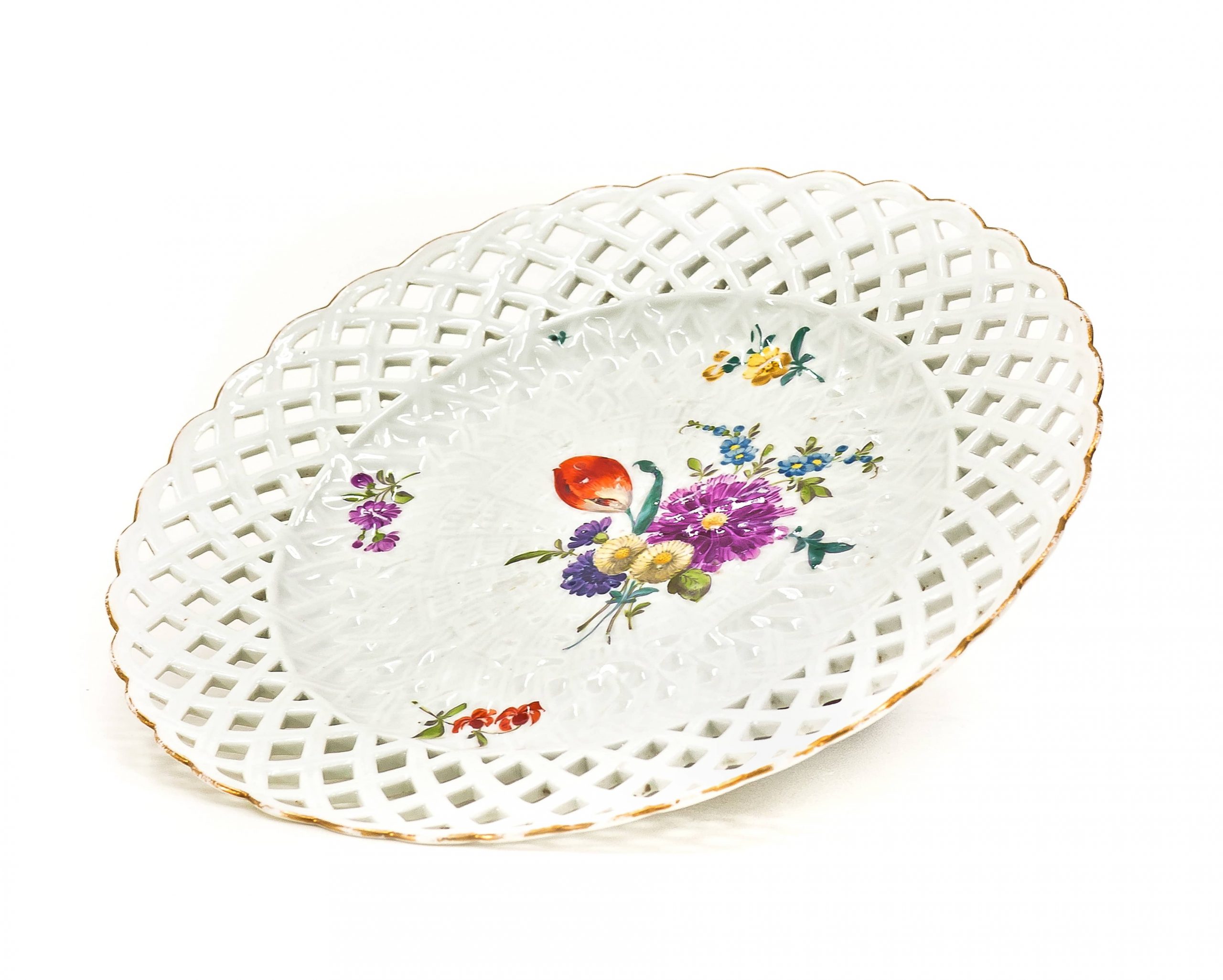 1090 ah talerz porcelanowy, motyw kwiatów, niemcy-miśnia xviii w.
