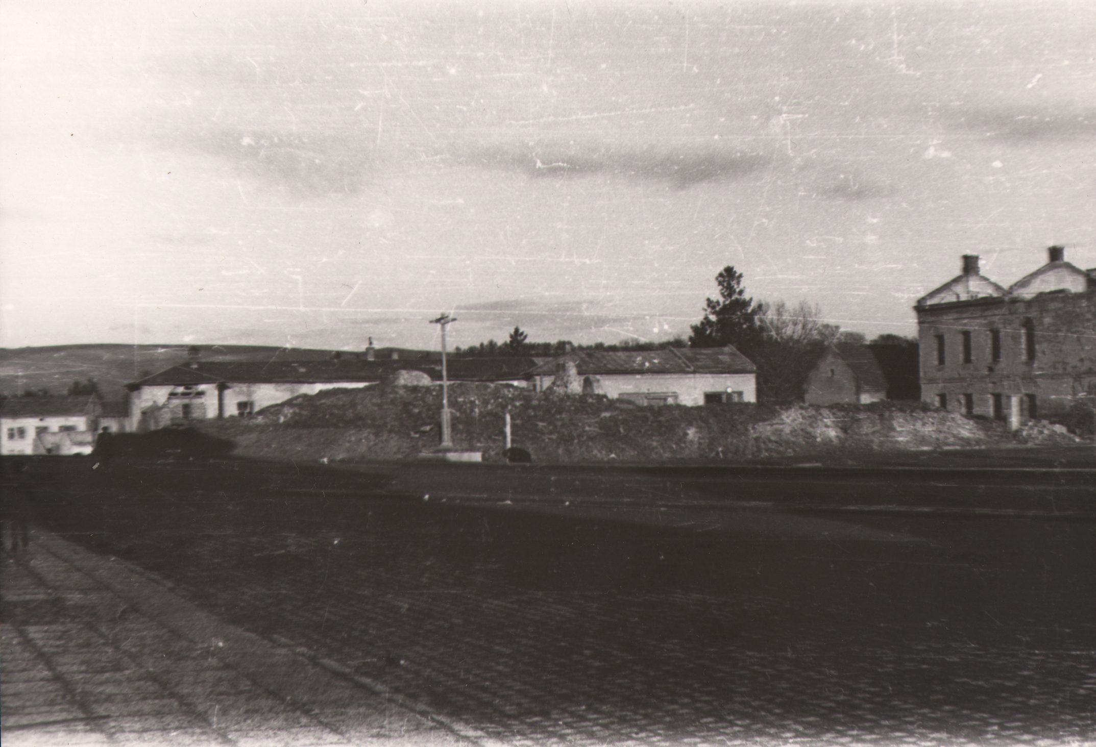 123 af jasło, ruiny starostwa 1945 r.