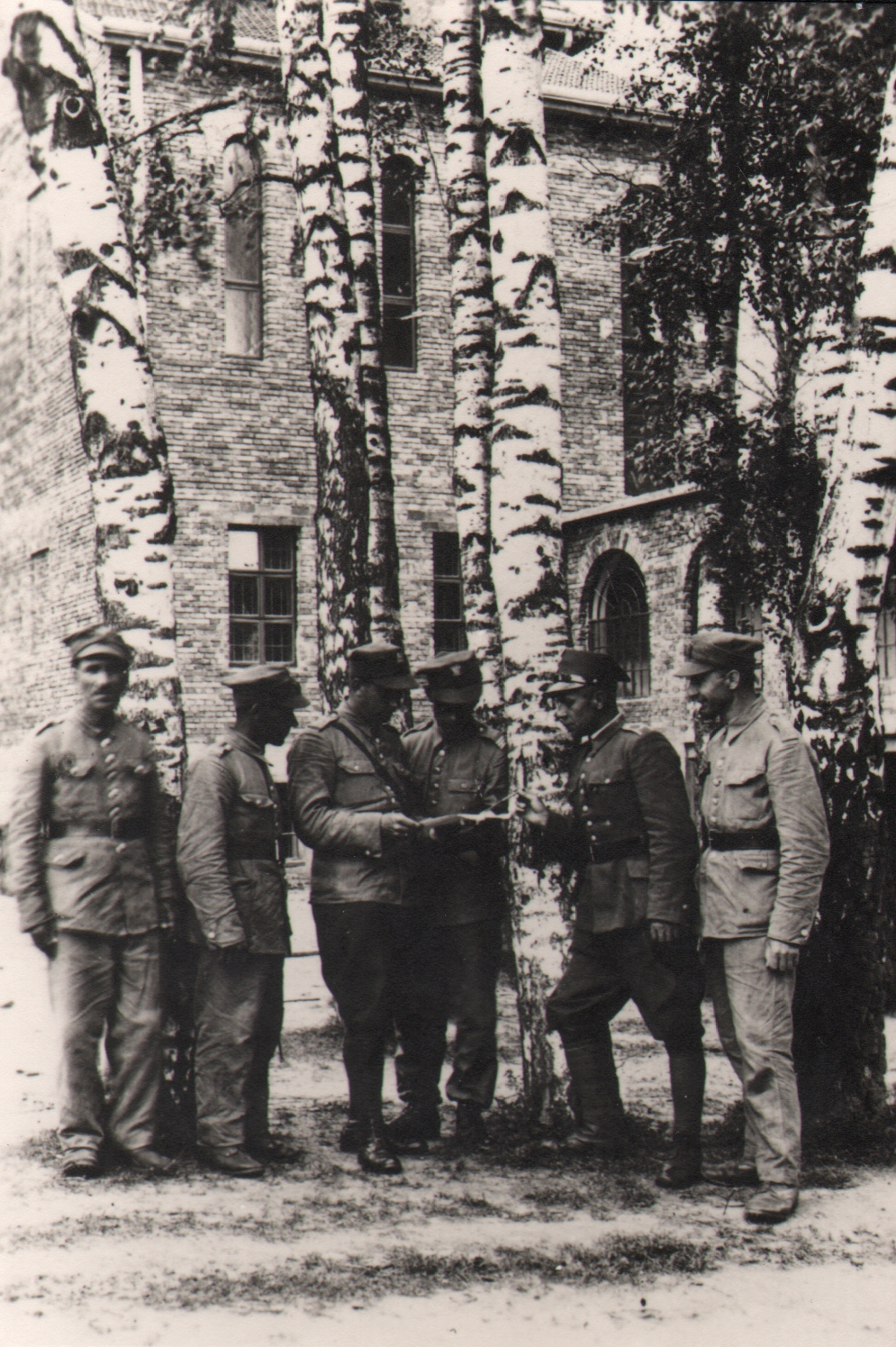135 af dębowiec, batalion obrony narodowej jasło,  2 kompania dębowiec sierpień 1939 r. sztab w klasztorze oo saletynów w dębowcu.