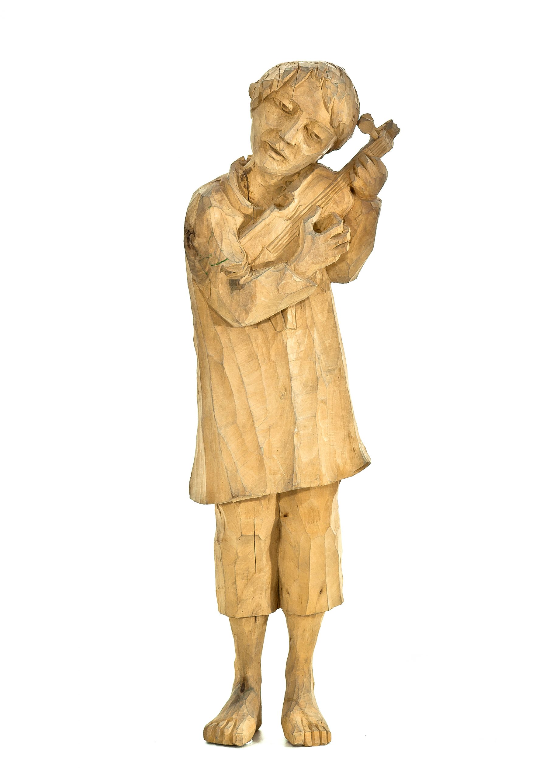 1869 etnografia - muzykant, rzeźba ludowa w drewnie lipowym, autorstwa antoniego bolka z załęża, 1983 r., wys. 78 cm, szer. 25 cm, gł. 16 cm