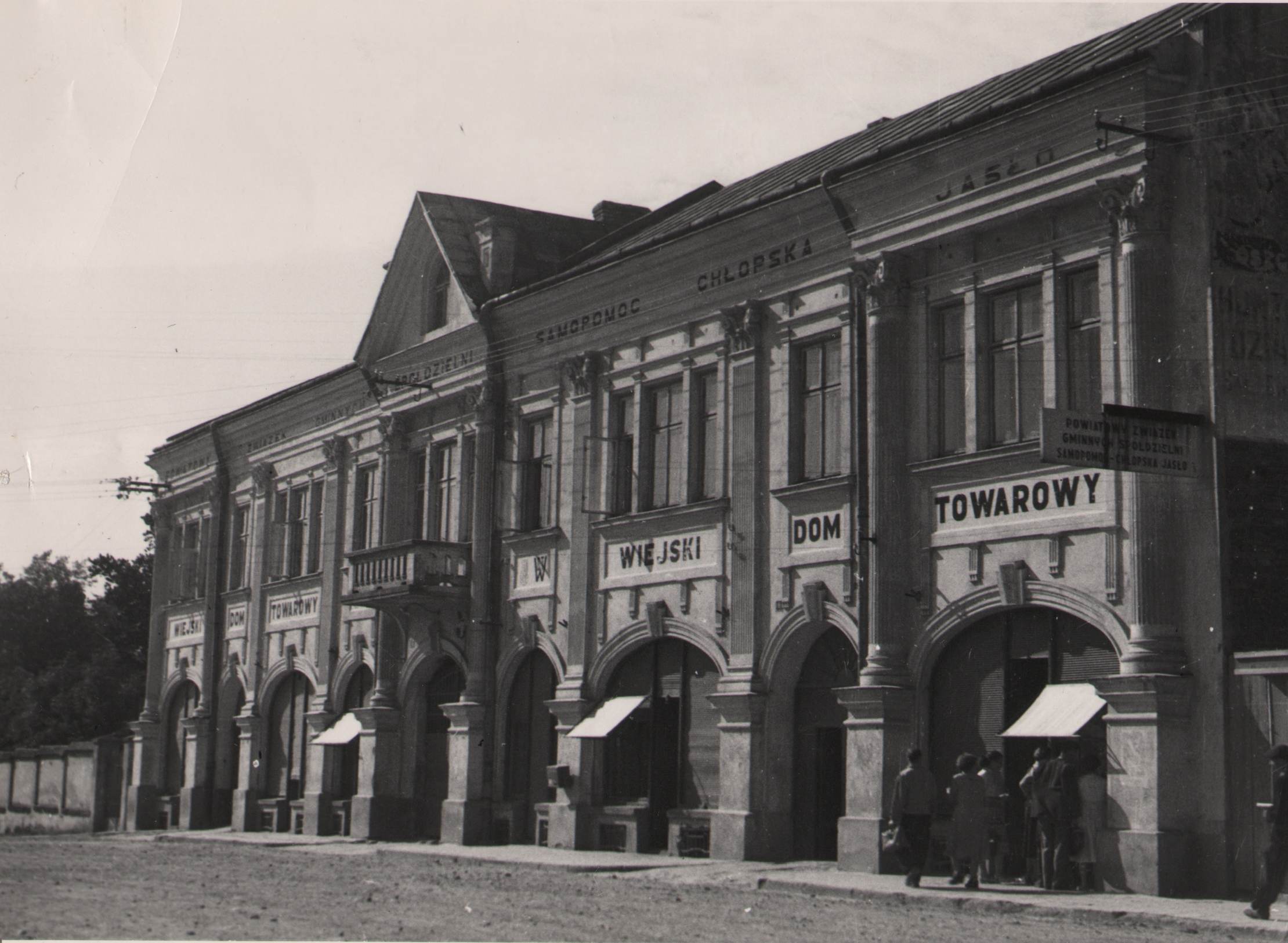 23c af jasło wiejski dom towarowy lata 70-te xx w.