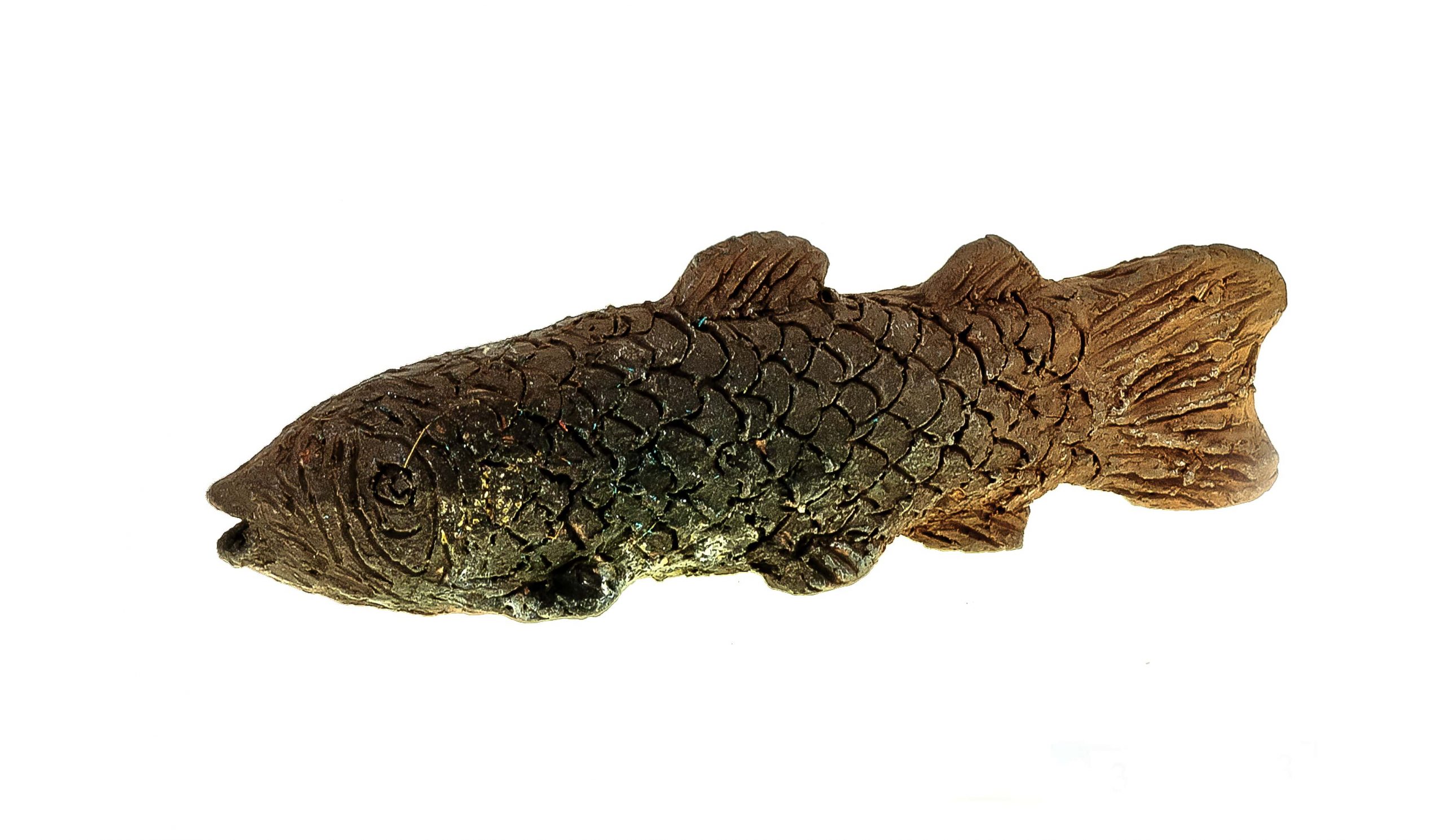 3013 etnografia - ryba, rzeźba ceramiczna, wykonana przez karola breja z jasła ok. 1970 r., wys. 6,5 cm, dł. 19,5 cm, gł. 4,2 cm