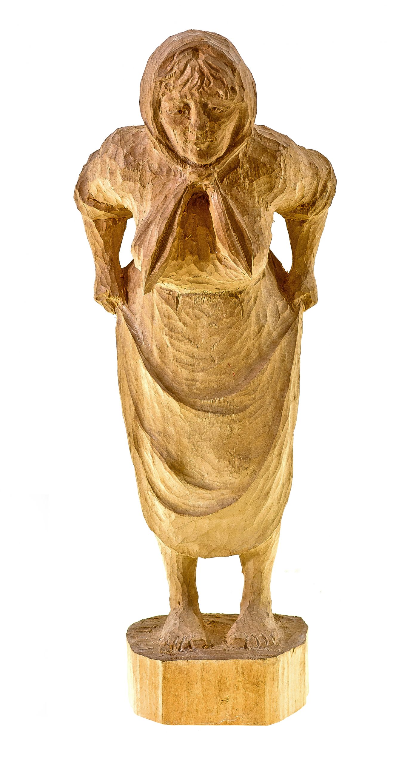 3360 etnografia - spór o miedzę, rzeźba drewniana autorstwa adama rąpały z jasła, 2018 r., wys. 32 cm, szer. 12 cm, gł. 10,5 cm