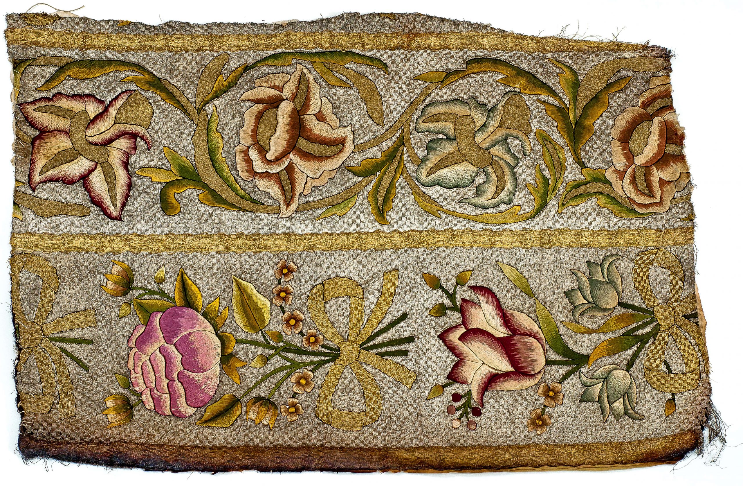 477 ah wycinek ornatu z manufaktury w bieździadce 45x68 cm., przełom xviii-xix w.