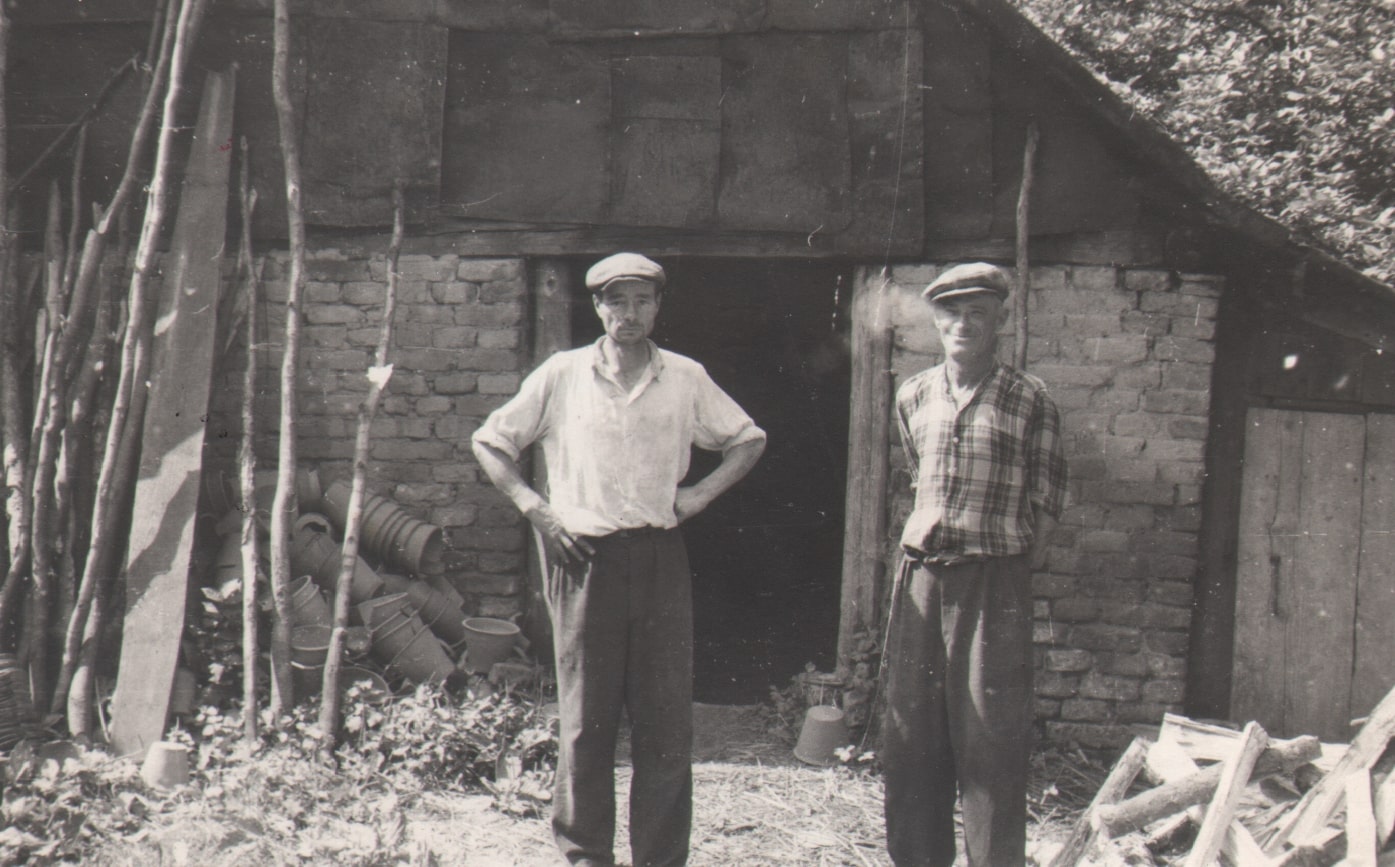 62 A.E. Etnografia, Garncarze Stanisław Śliwiński i Józef Chmura z Kołaczyc