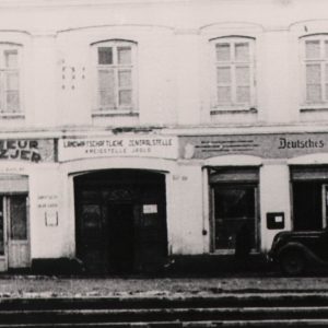 69 af jasło podczas okupacji, rynek strona zachodnia, dom leżonia 1939-1940.