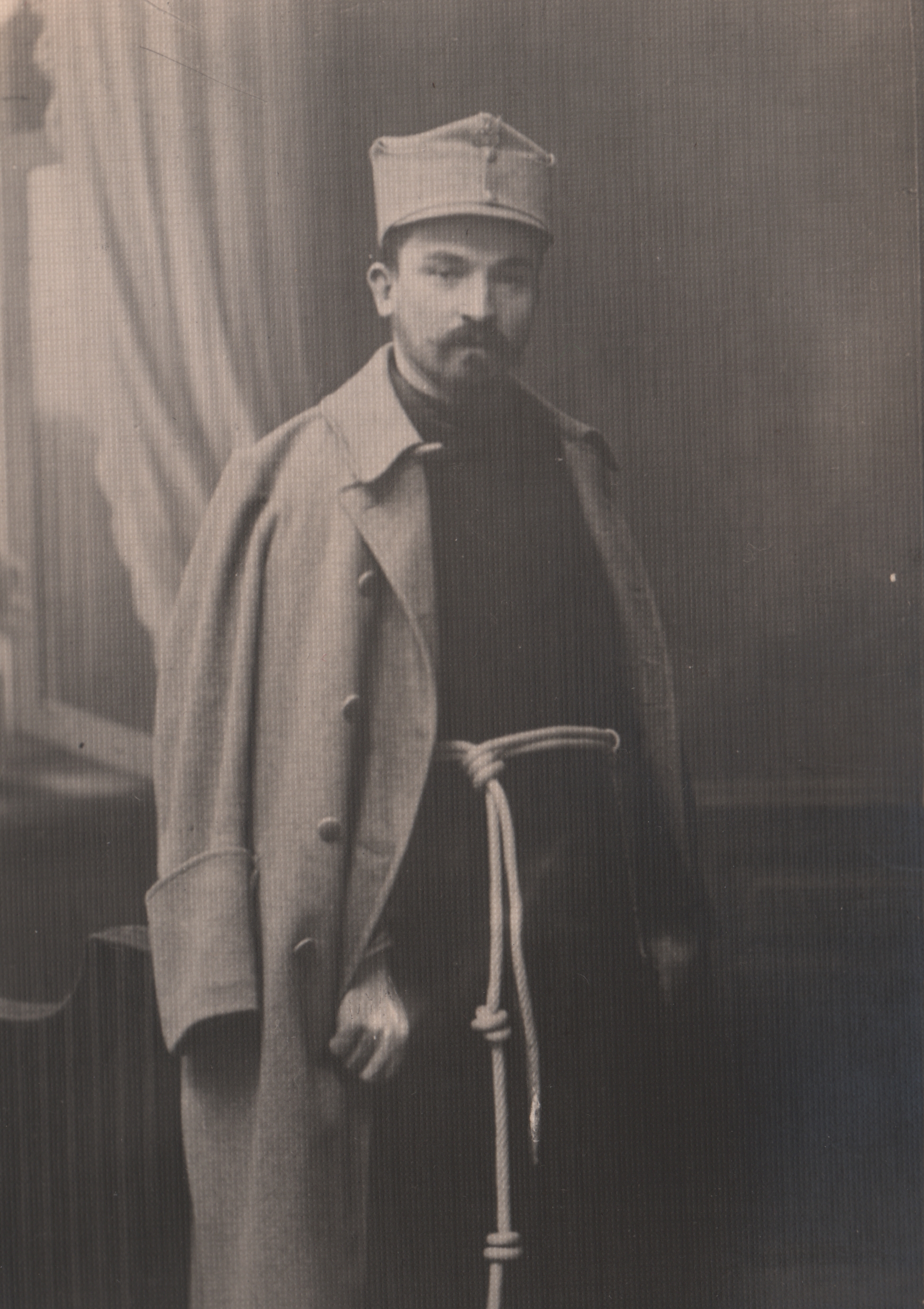 7543-5 afh internowani w obozie w huszt po buncie ii brygady legionów, ksiądz kosma lenczowski
