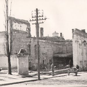 84 af jasło ruiny "sokoła" od strony placu Żwirki i wigury 1945 r.