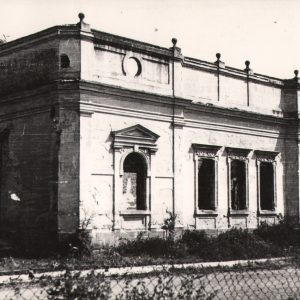 256 afh jasło ruiny domu rzońcy i kaplicy gimnazjalnej przy ul. czackiego 1945 r.