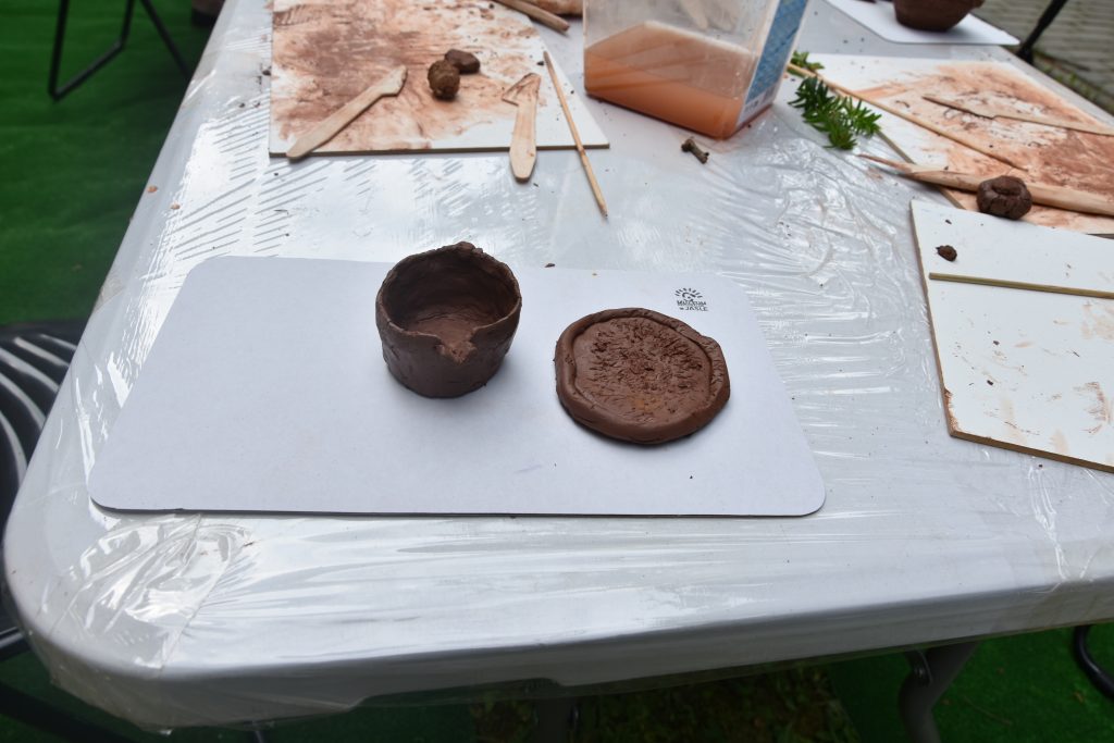 Świat gliny – wakacje w muzeum