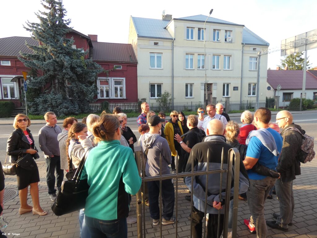zakończenie spacerów po mieście z przewodnikiem