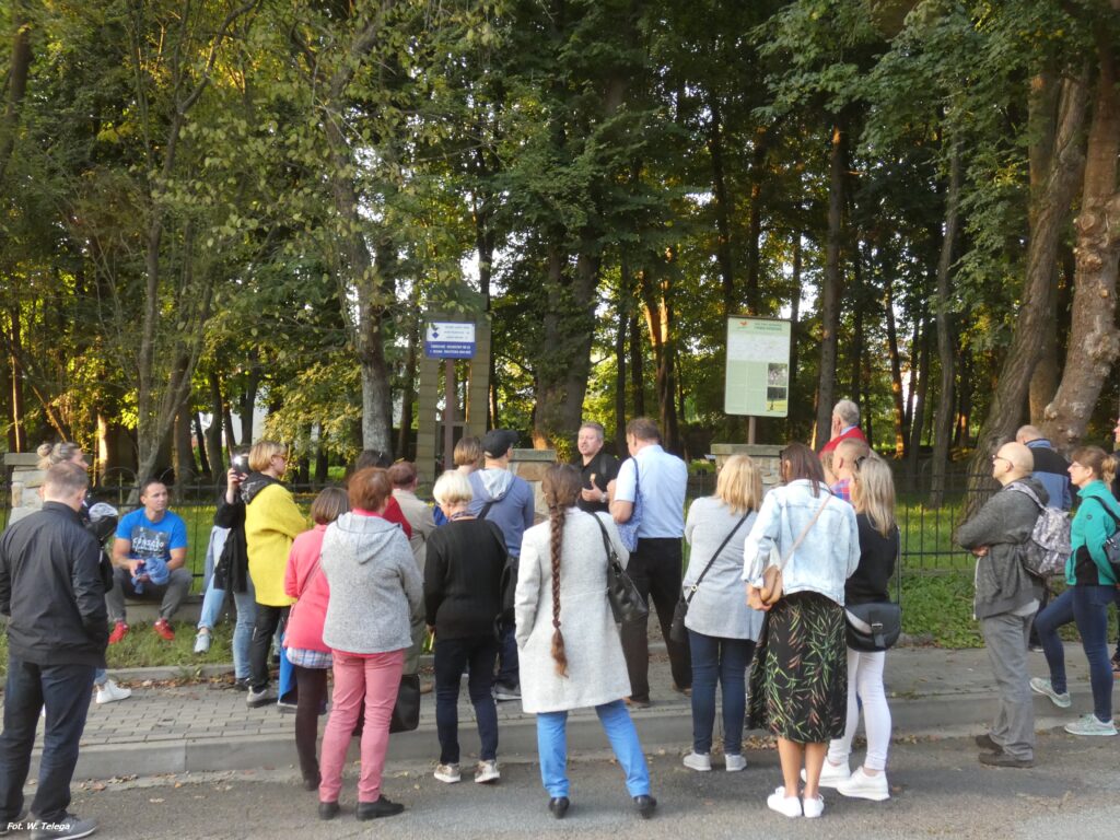 zakończenie spacerów po mieście z przewodnikiem