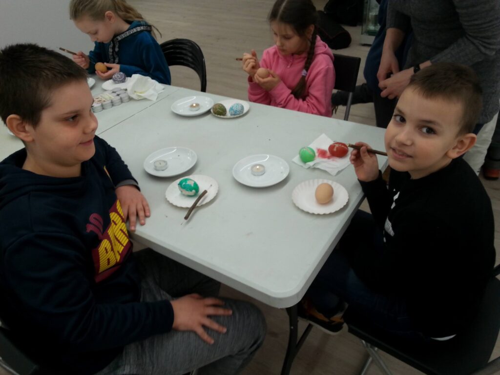 pisanie pisanek w mrj pisanie pisanek w mrj