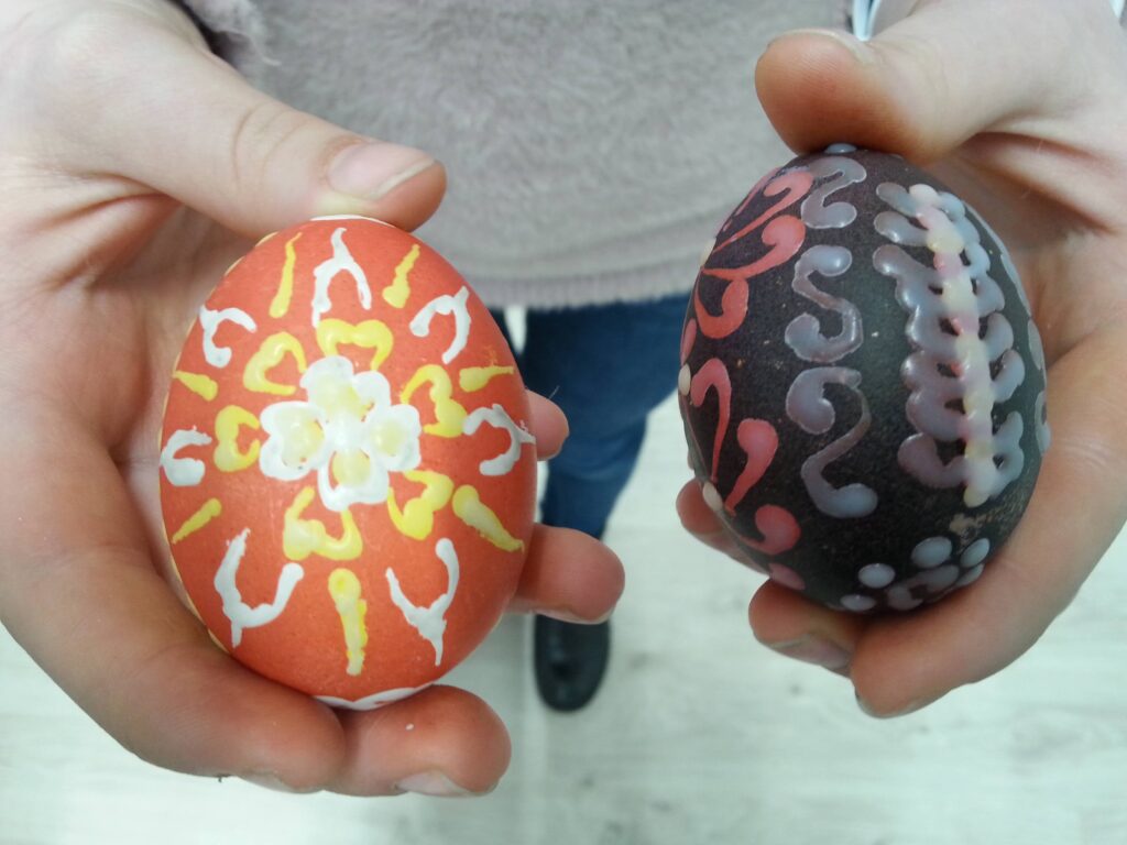 pisanie pisanek w mrj pisanie pisanek w mrj