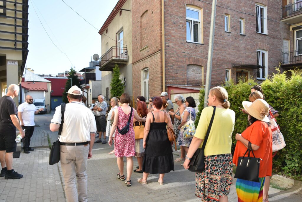 jasielskie wakacyjne spacery z przewodnikiem – 21.07.2022 jasielskie wakacyjne spacery z przewodnikiem – 21.07.2022