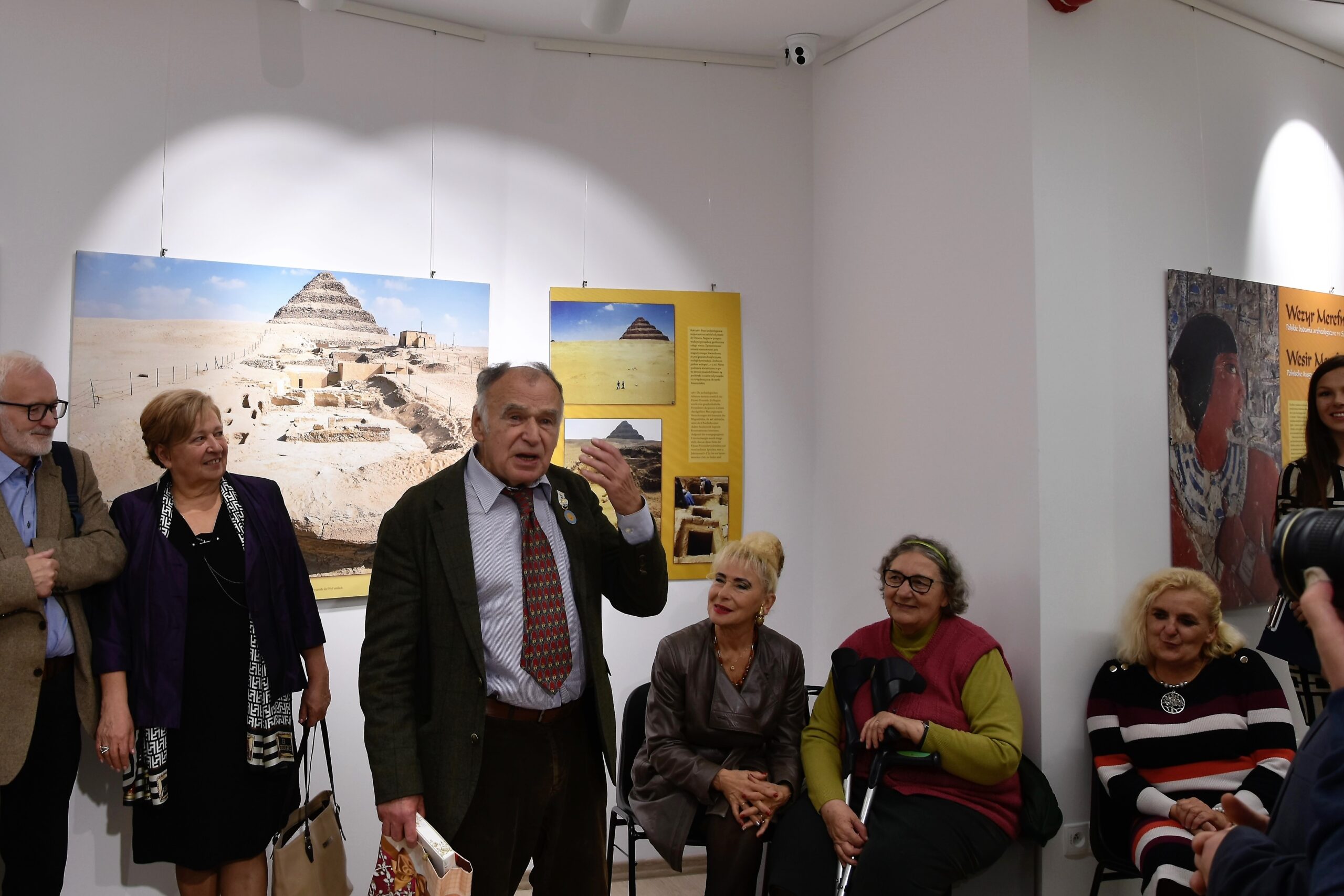 „wezyr merefnebef. polskie badania archeologiczne w sakkarze” - spotkanie z prof. karolem myśliwcem. „wezyr merefnebef. polskie badania archeologiczne w sakkarze” - spotkanie z prof. karolem myśliwcem.