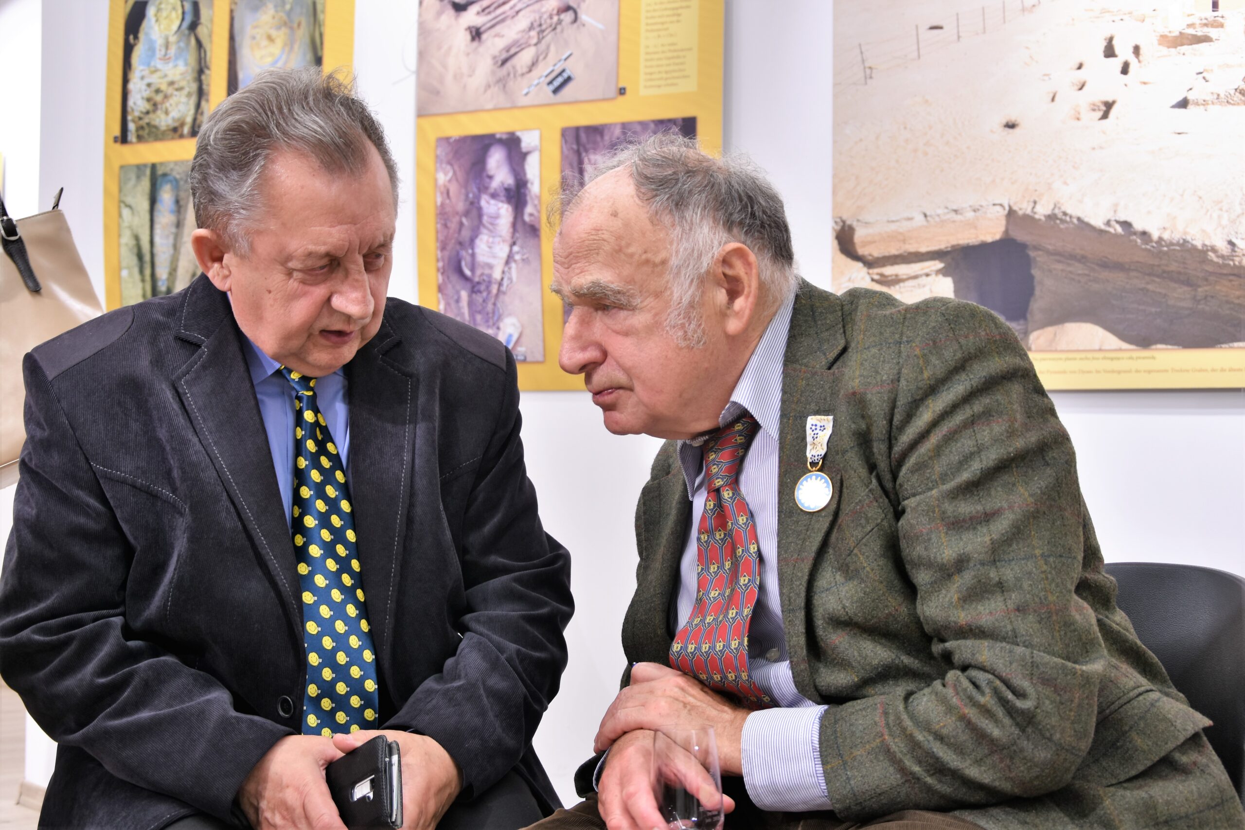 „wezyr merefnebef. polskie badania archeologiczne w sakkarze” - spotkanie z prof. karolem myśliwcem. „wezyr merefnebef. polskie badania archeologiczne w sakkarze” - spotkanie z prof. karolem myśliwcem.