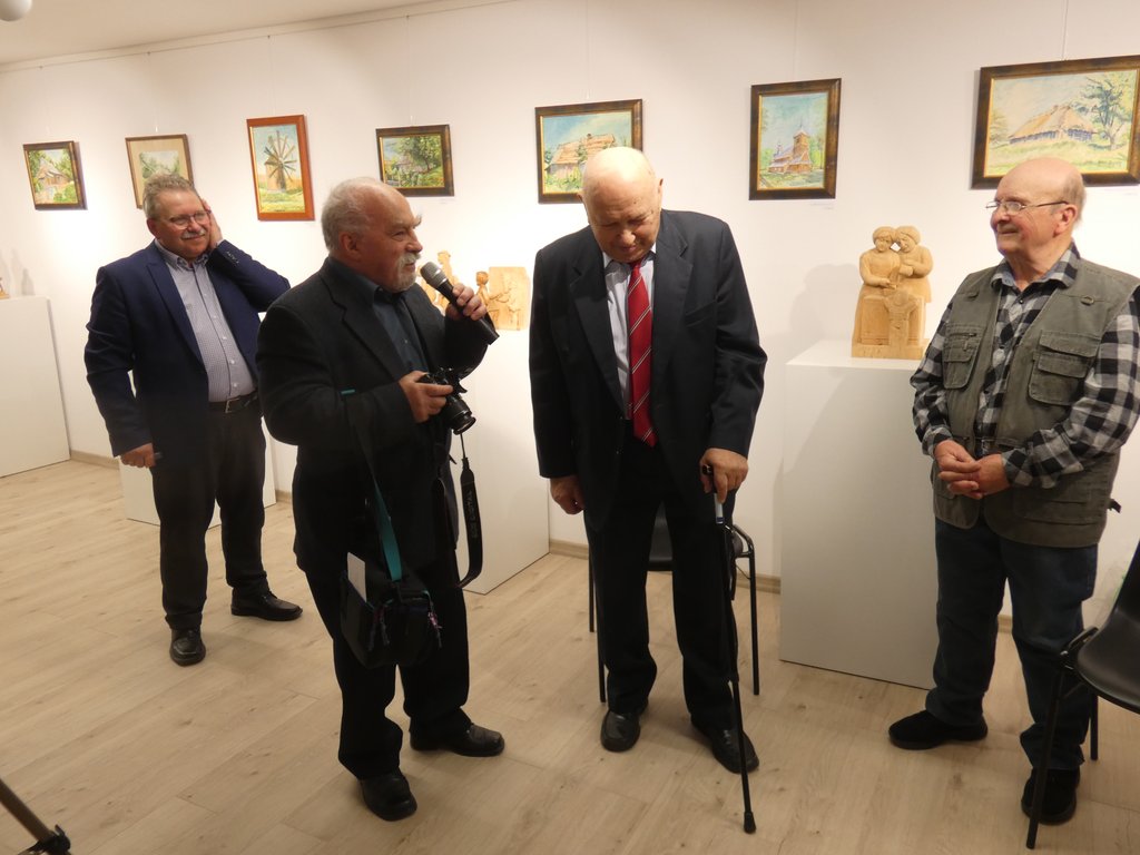 wernisaż wystawy: cztery pory roku w twórczości antoniego bolka z załęża wernisaż wystawy: cztery pory roku w twórczości antoniego bolka z załęża