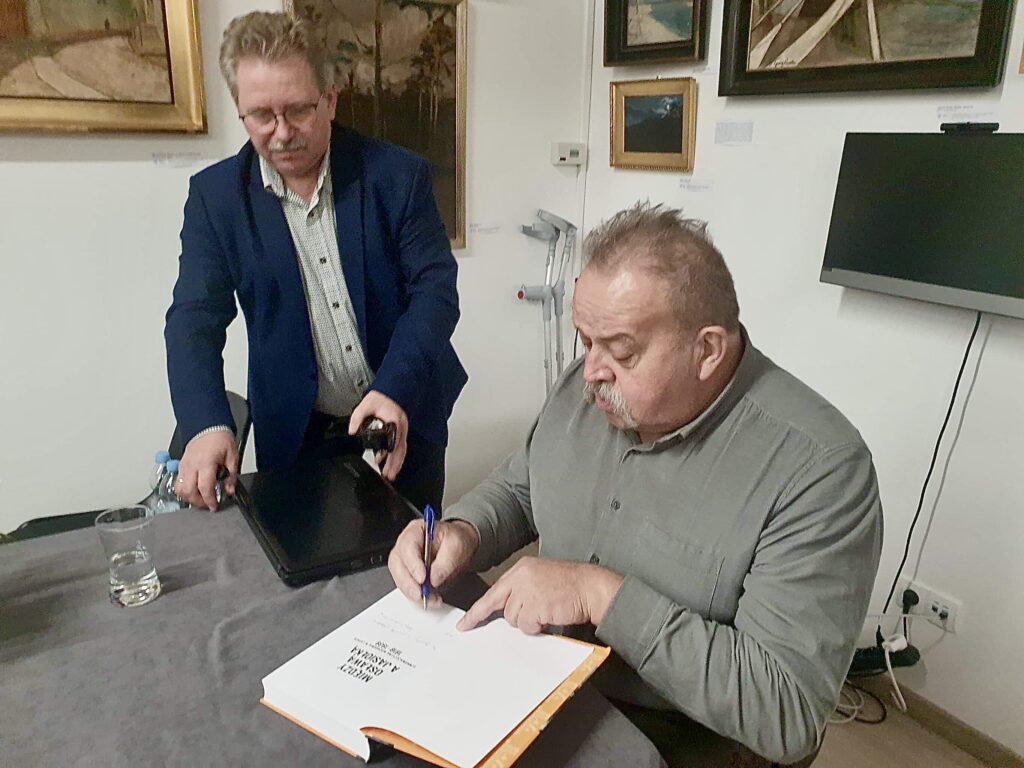 relacja ze spotkania autorskiego z dr. hubertem ossadnikiem relacja ze spotkania autorskiego z dr. hubertem ossadnikiem