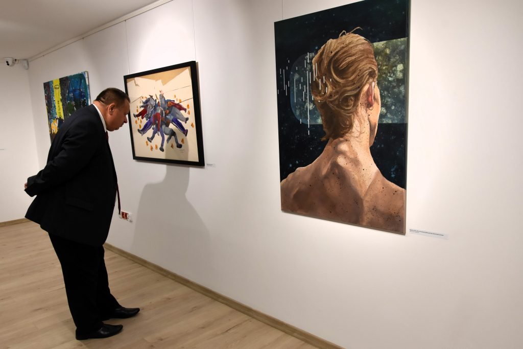 wernisaż wystawy „bez interpretacji” w muzeum regionalnym w jaśle wernisaż wystawy „bez interpretacji” w muzeum regionalnym w jaśle