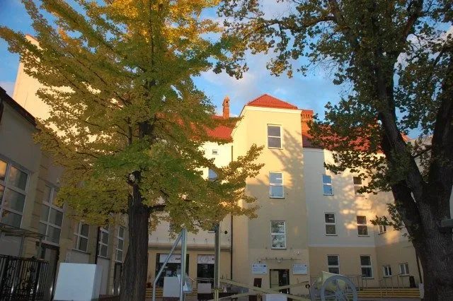 ogłoszenie o przetargu na wynajem pomieszczenia w generatorze nauki gen w jaśle ogłoszenie o przetargu na wynajem pomieszczenia w generatorze nauki gen w jaśle